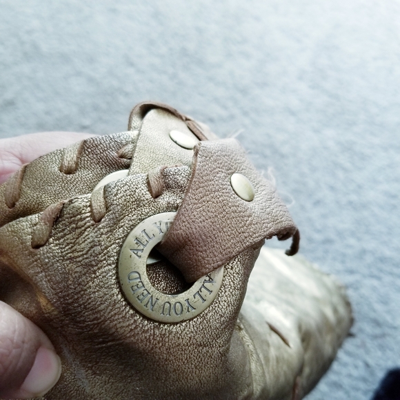 All You Need Comes With Me Large Vintage Gold Leather Boho Bag - Picture 11 of 17